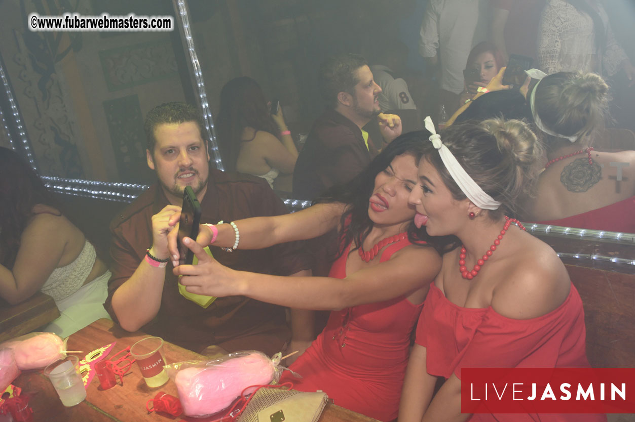 LIVEJASMIN Candy, Closing Party