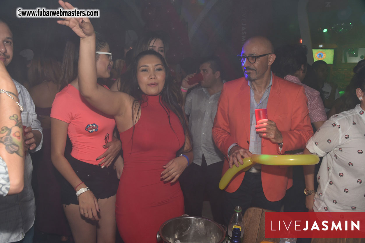 LIVEJASMIN Candy, Closing Party