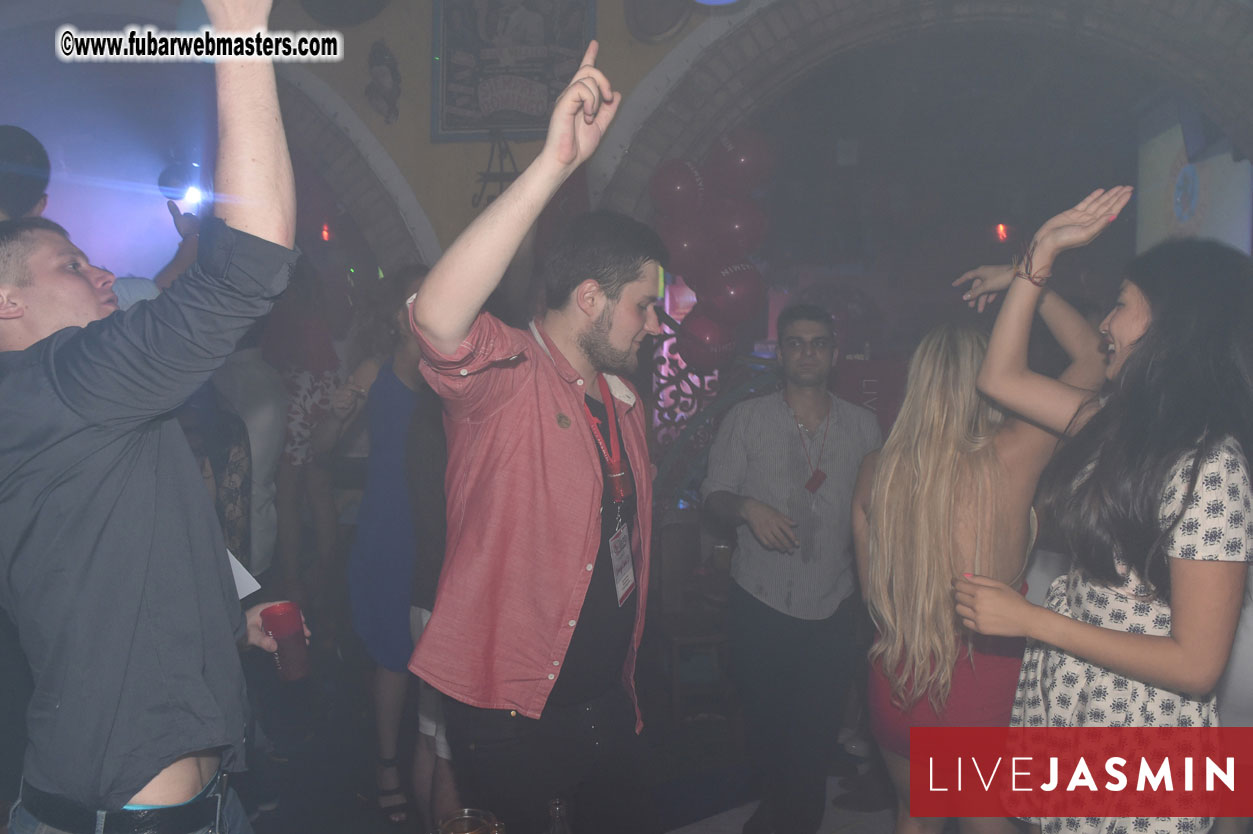 LIVEJASMIN Candy, Closing Party