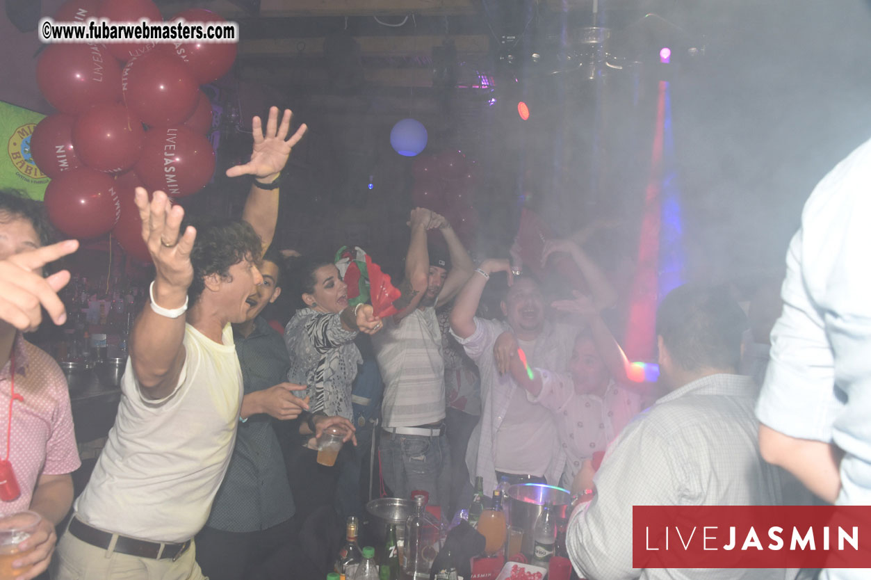 LIVEJASMIN Candy, Closing Party