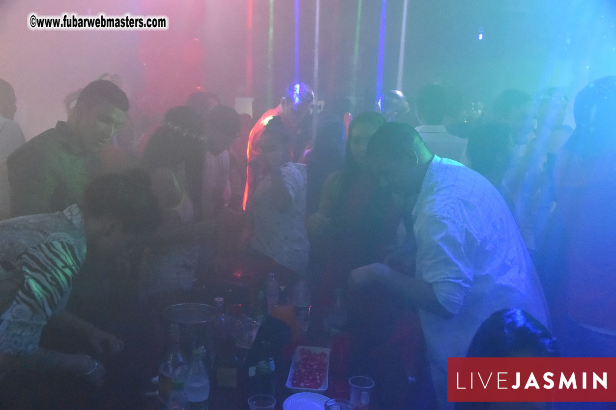 LIVEJASMIN Candy, Closing Party