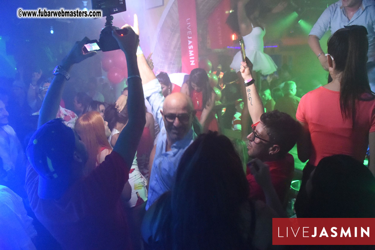 LIVEJASMIN Candy, Closing Party