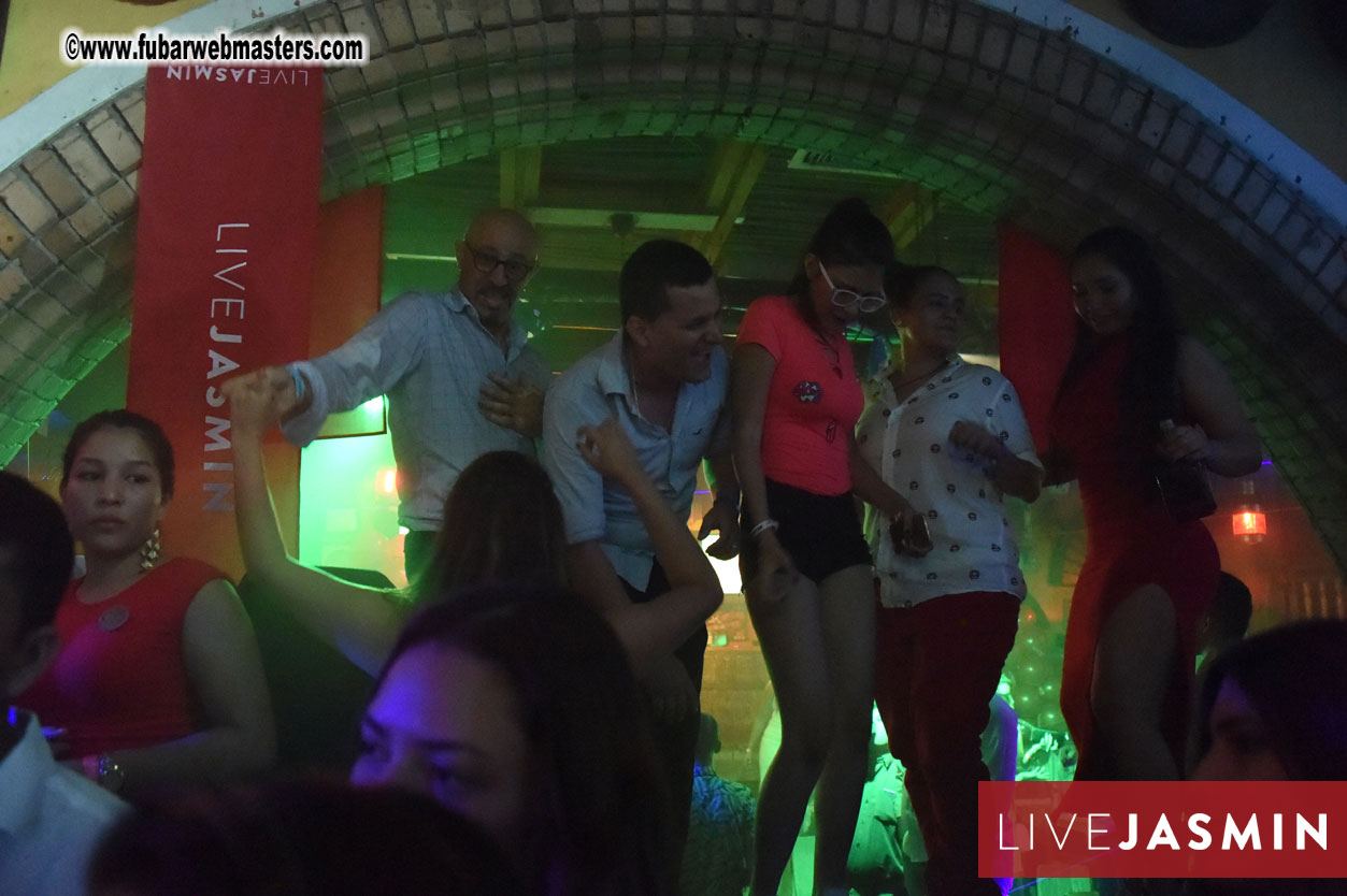 LIVEJASMIN Candy, Closing Party