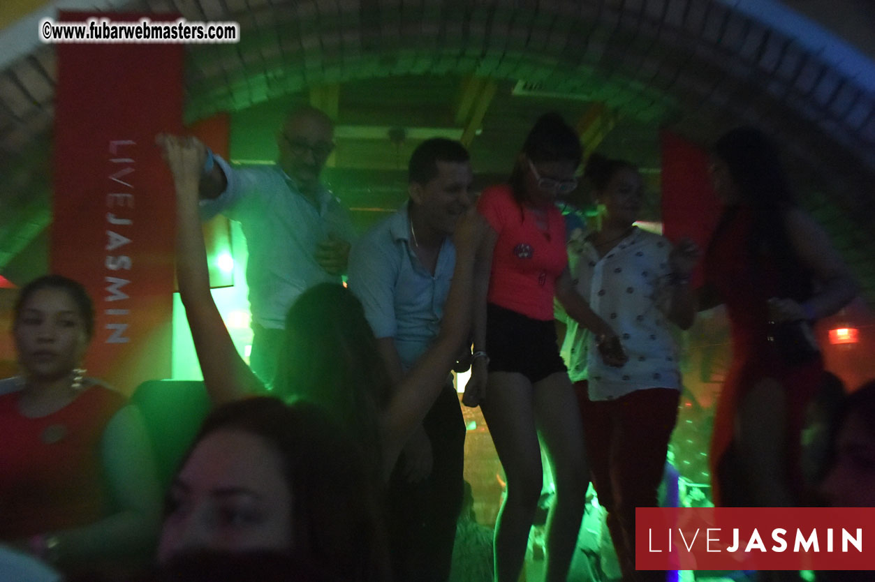 LIVEJASMIN Candy, Closing Party