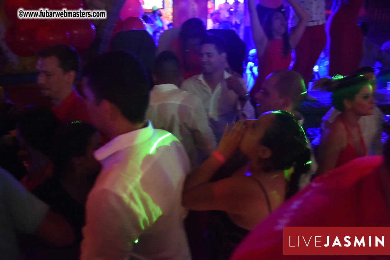 LIVEJASMIN Candy, Closing Party