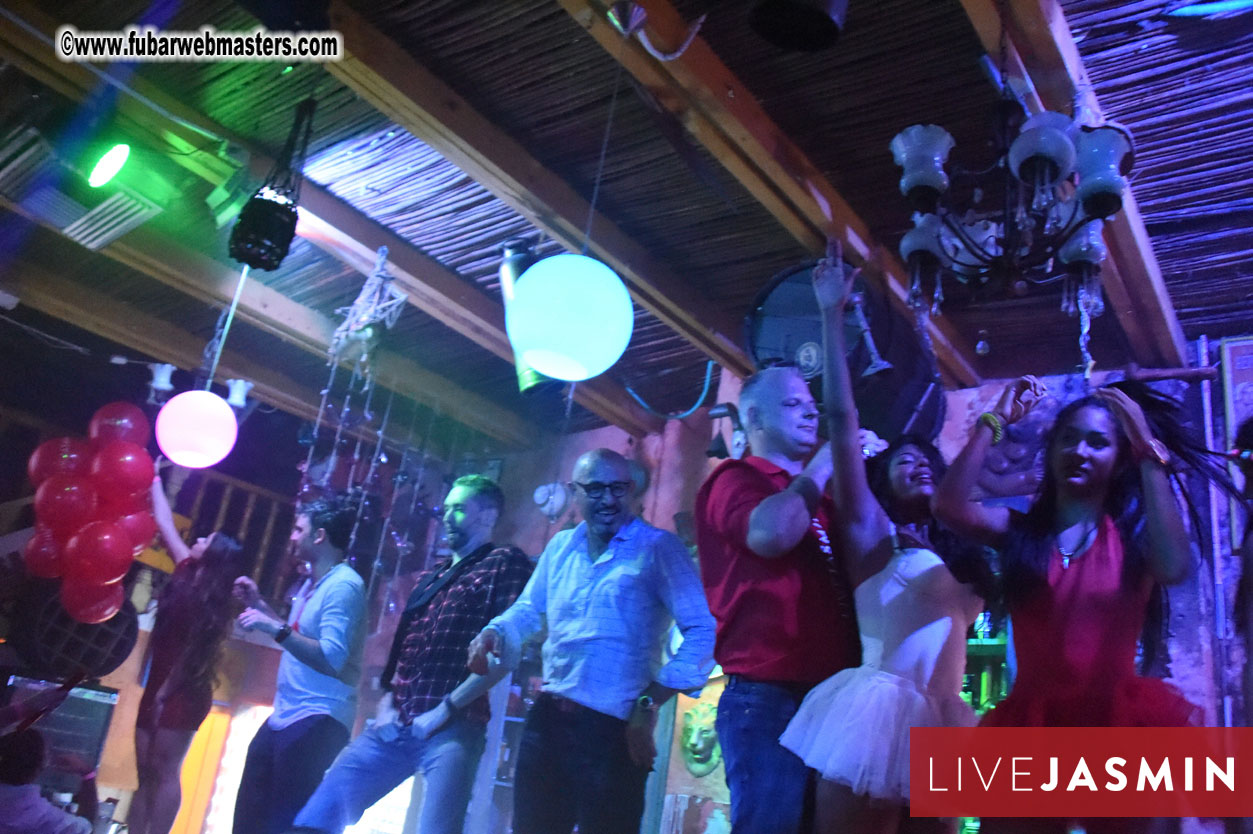 LIVEJASMIN Candy, Closing Party