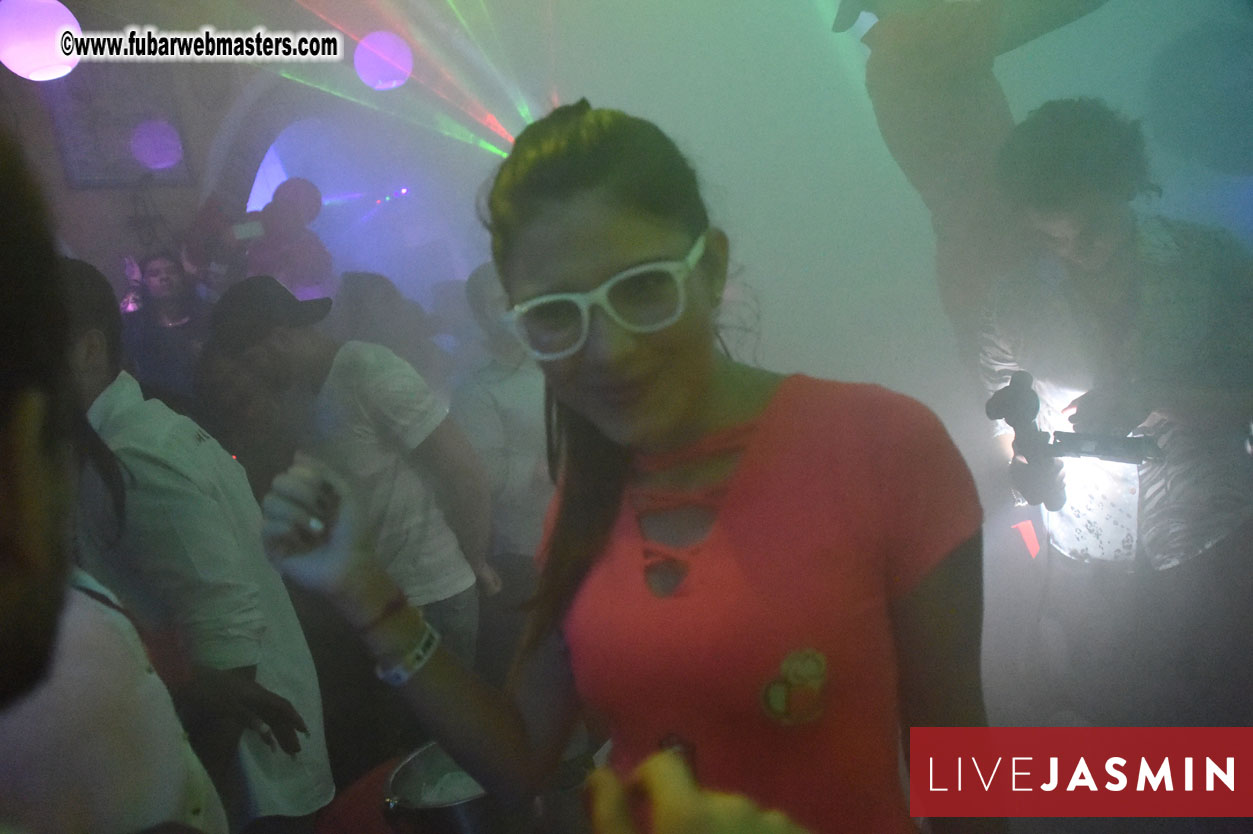 LIVEJASMIN Candy, Closing Party