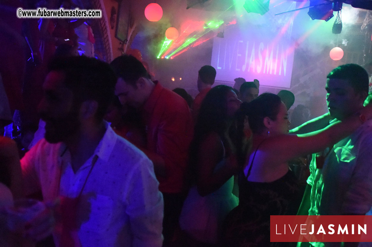 LIVEJASMIN Candy, Closing Party