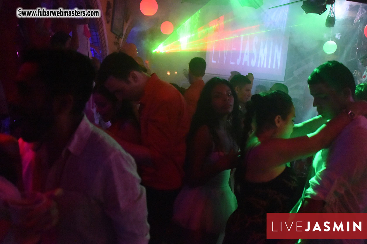 LIVEJASMIN Candy, Closing Party