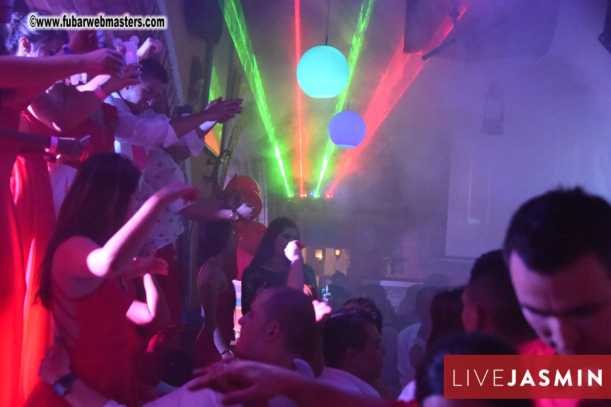 LIVEJASMIN Candy, Closing Party