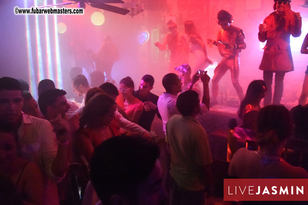 LIVEJASMIN Candy, Closing Party