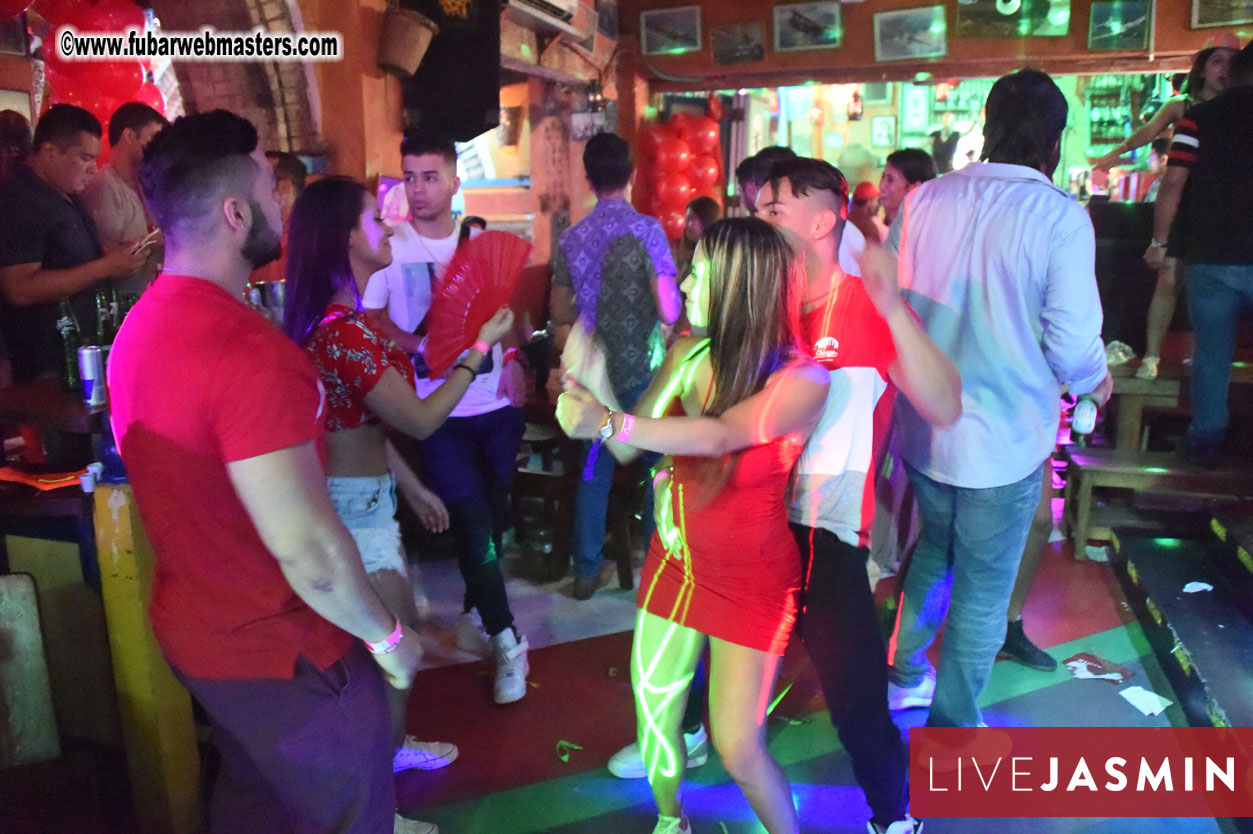 LIVEJASMIN Candy, Closing Party