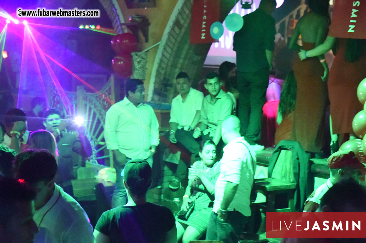 LIVEJASMIN Candy, Closing Party