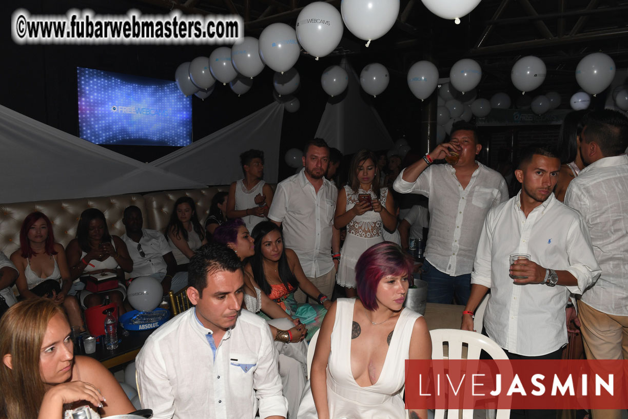 FreeWebCams White Party