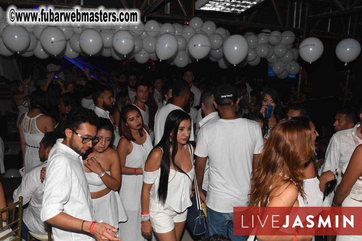 FreeWebCams White Party