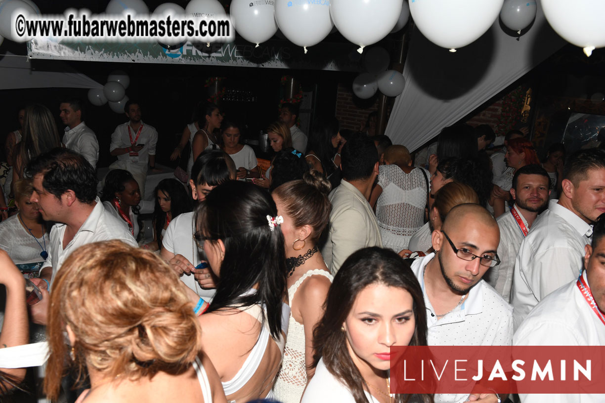 FreeWebCams White Party