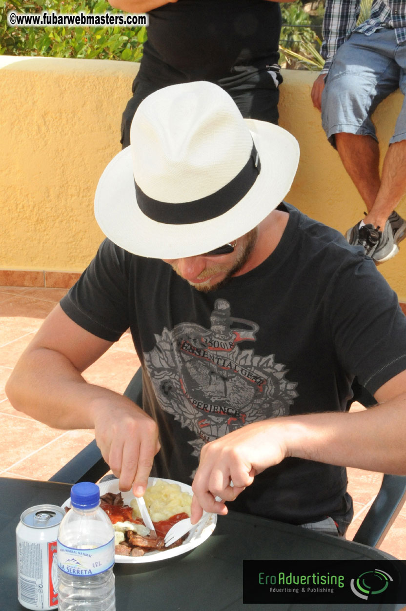 MOMO Afternoon Webmaster Party & BBQ