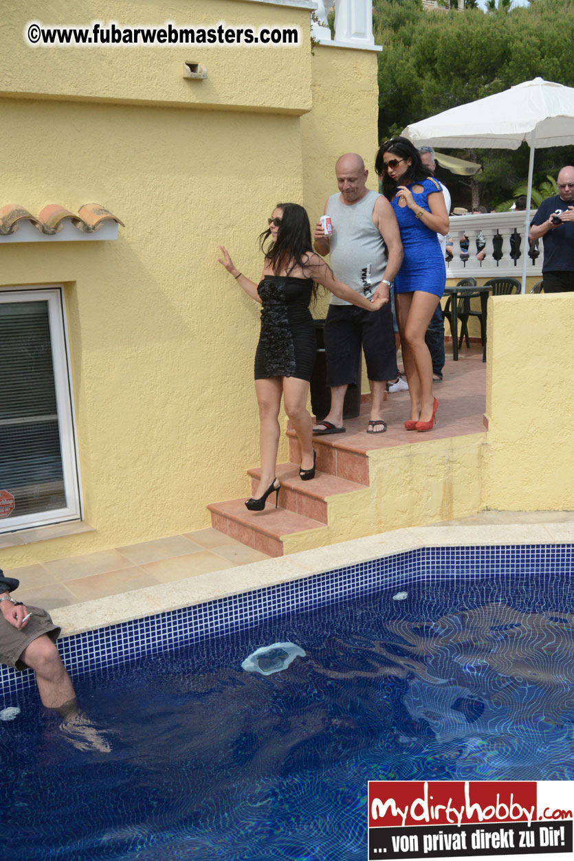 Traditional MOMO Party @ Thommy & Alena's