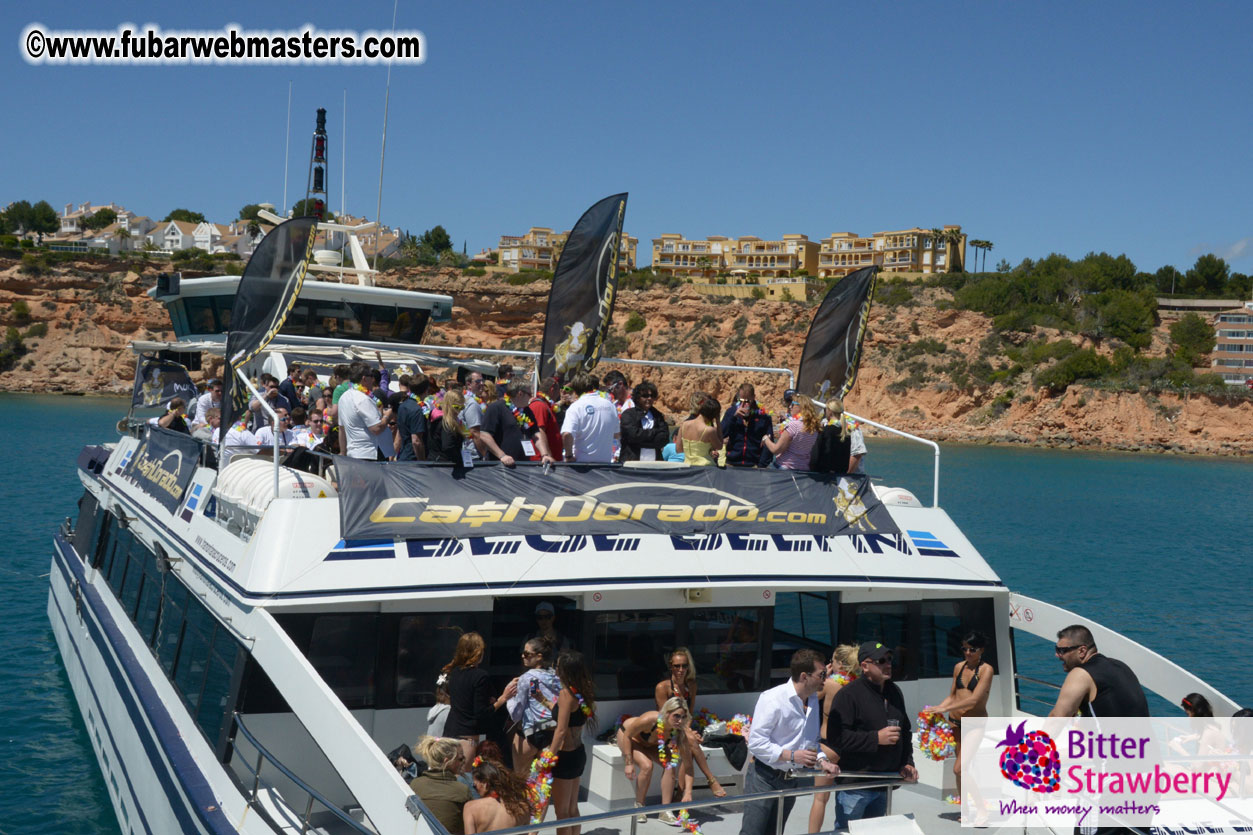 Boat trip with cool drinks & hot girls