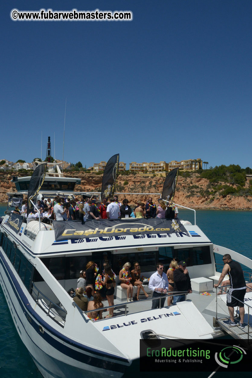 Boat trip with cool drinks & hot girls