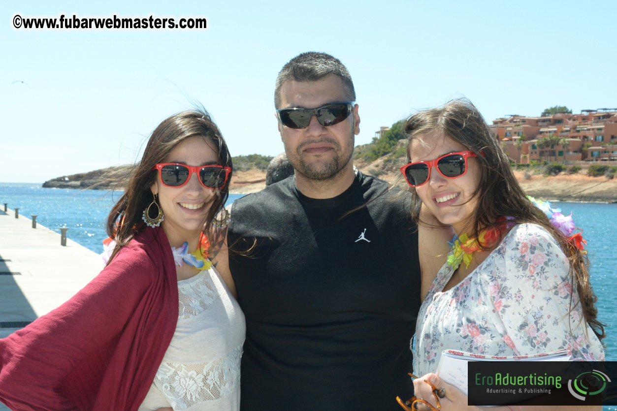 Boat trip with cool drinks & hot girls