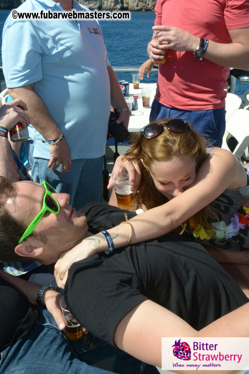 Boat trip with cool drinks & hot girls