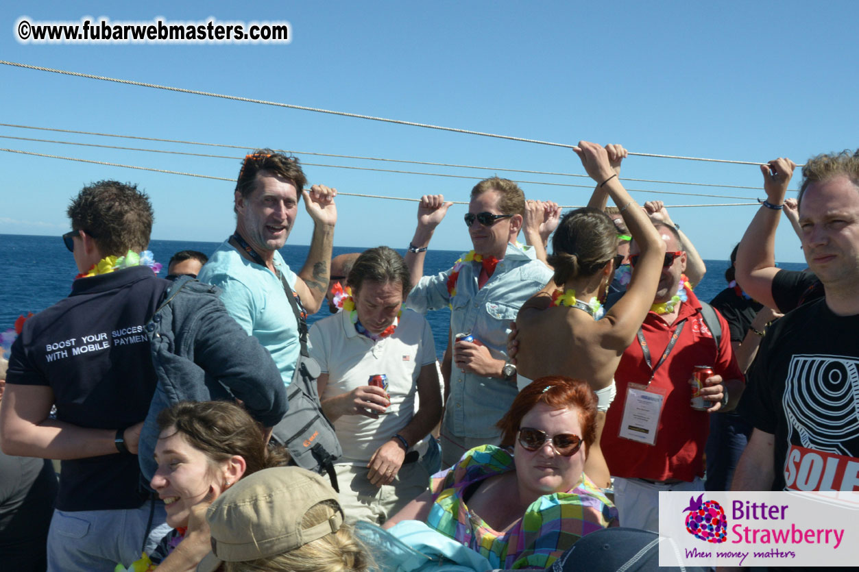 Boat trip with cool drinks & hot girls