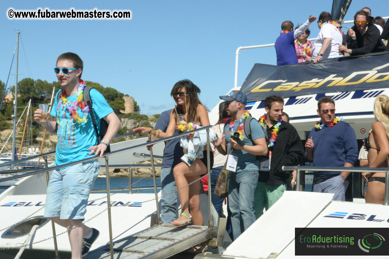 Boat trip with cool drinks & hot girls