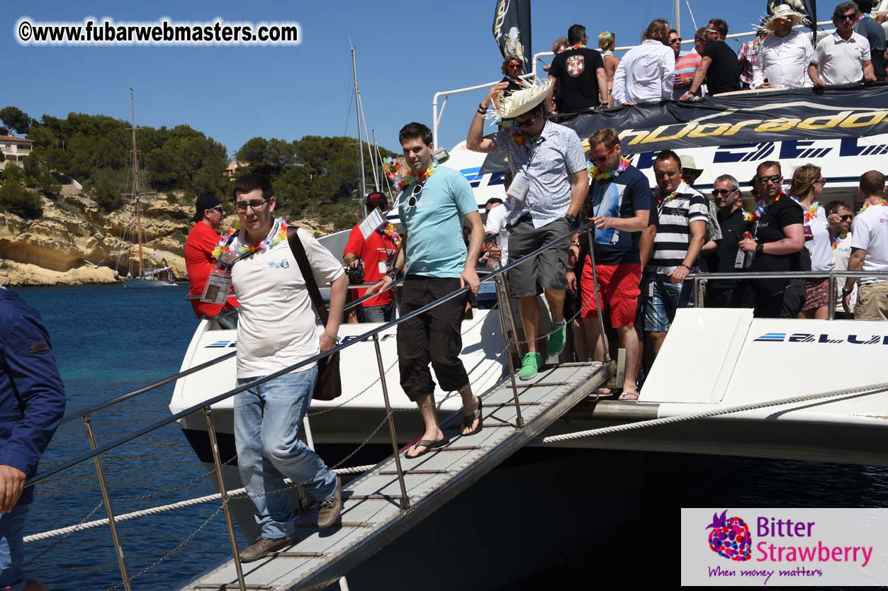 Boattrip with cool drinks & hot girls