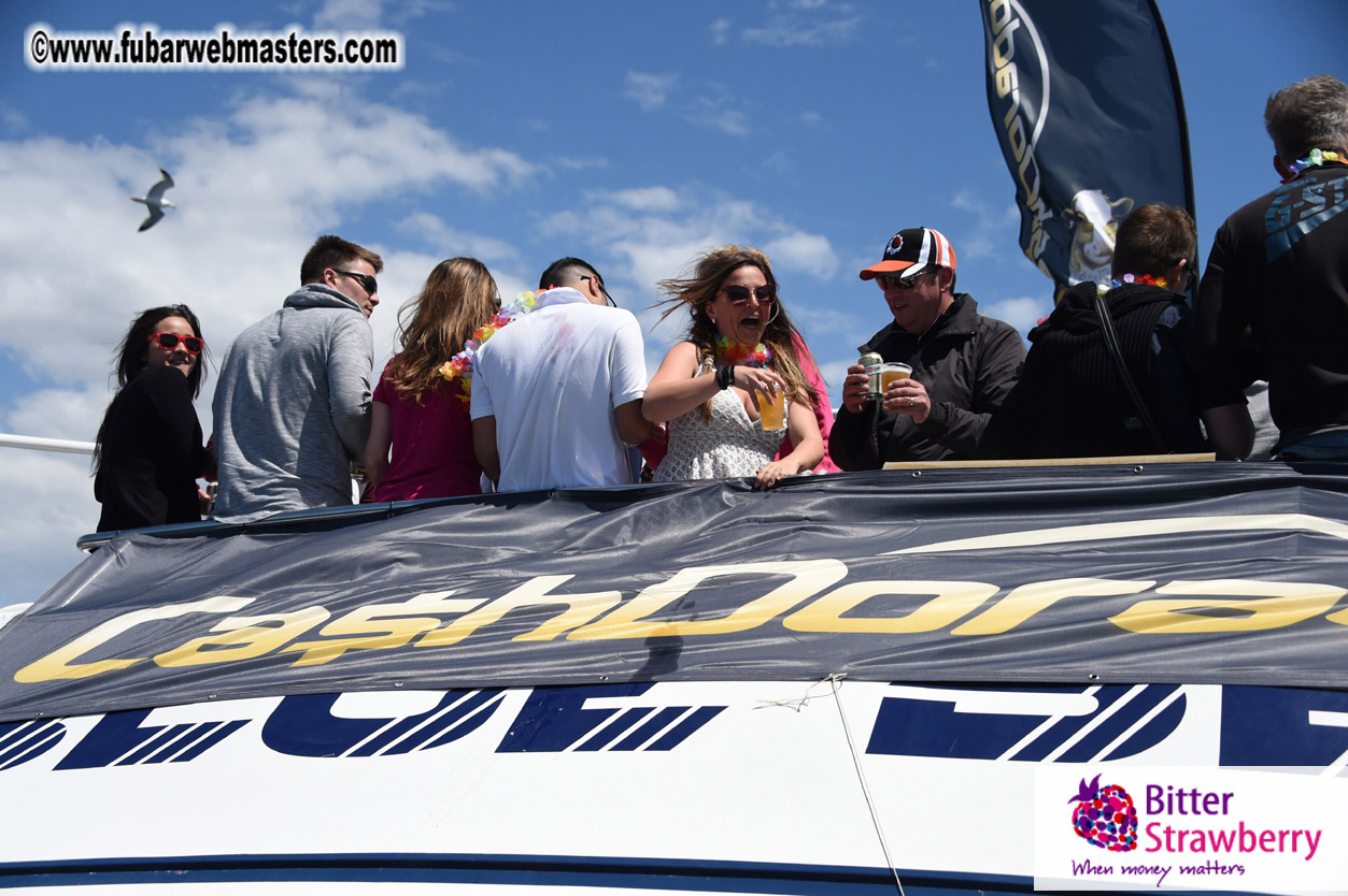 Boat trip with cool drinks & hot girls