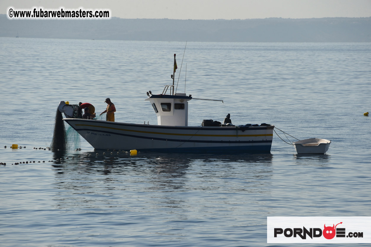 Fishermen @ work early in the morning