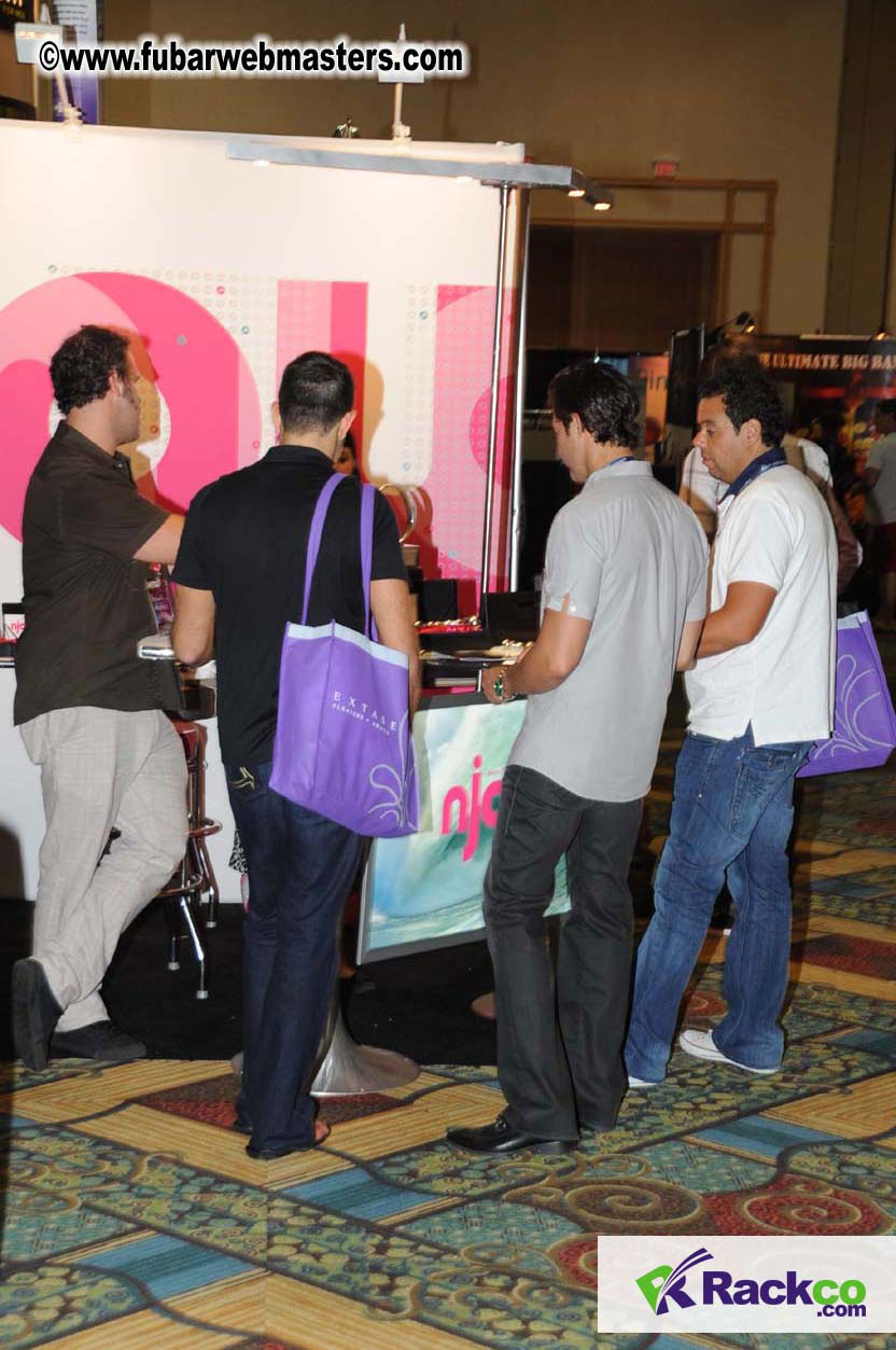 Novelty Exhibit Floor and Demo Lab