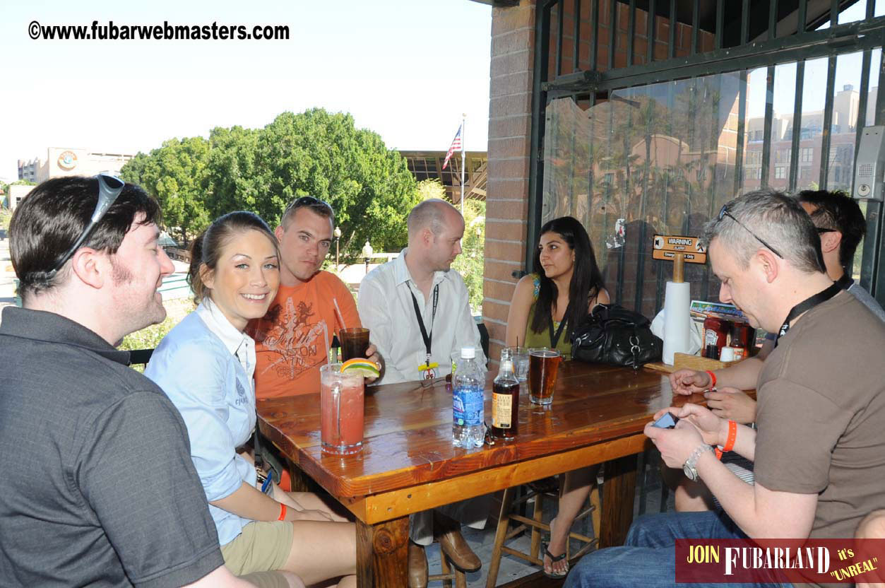 12CC & JBM Hooters Happy Hour