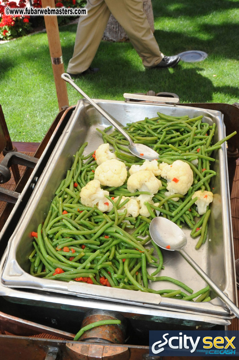 Lunch in the Courtyard