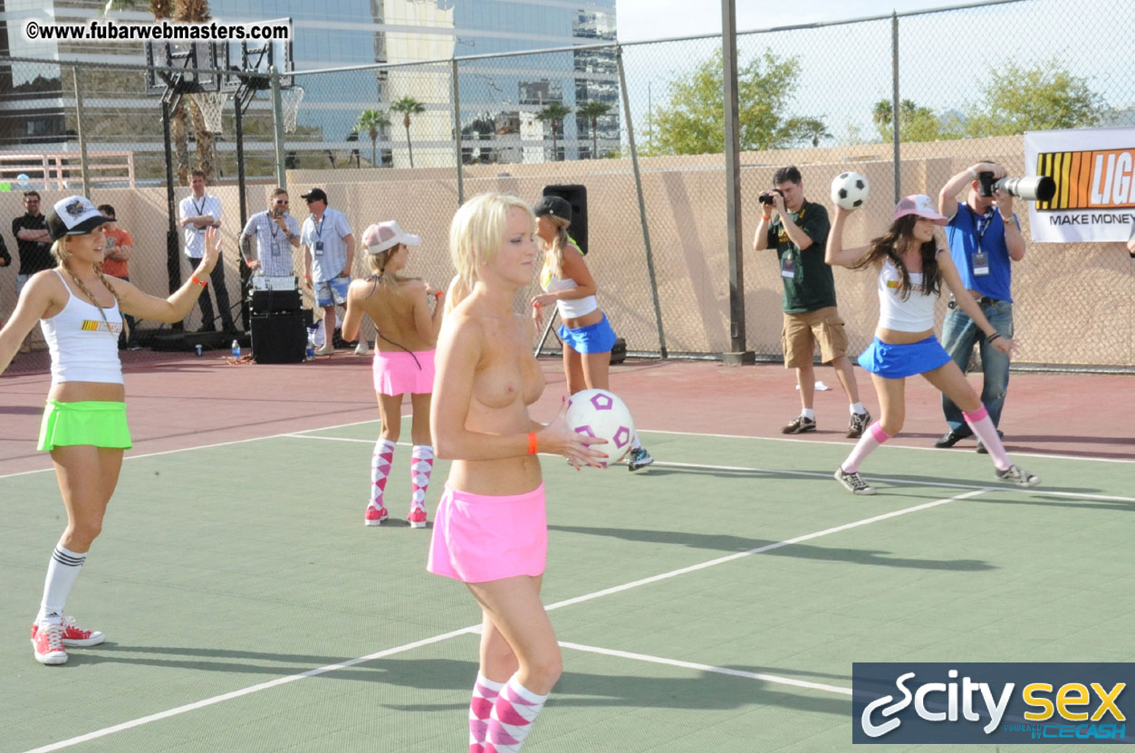 Webmaster Dodgeball &  Photoshoot