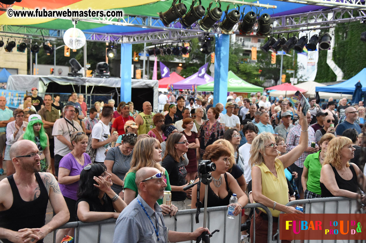 DECADES @ the Bud Light South Stage