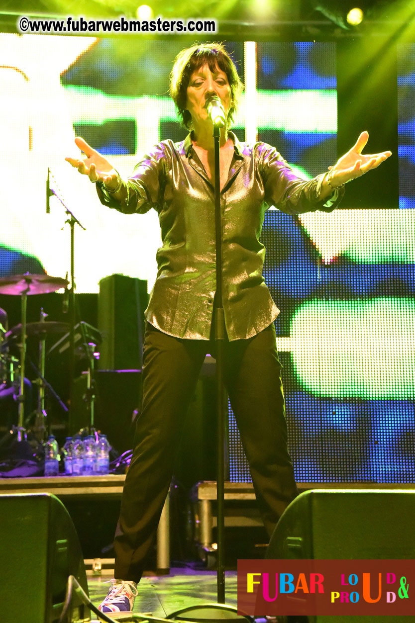 DECADES @ the Bud Light South Stage