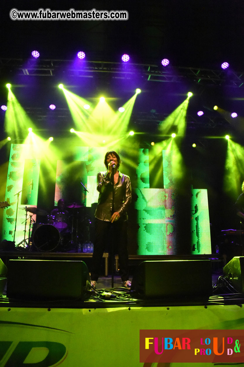 DECADES @ the Bud Light South Stage