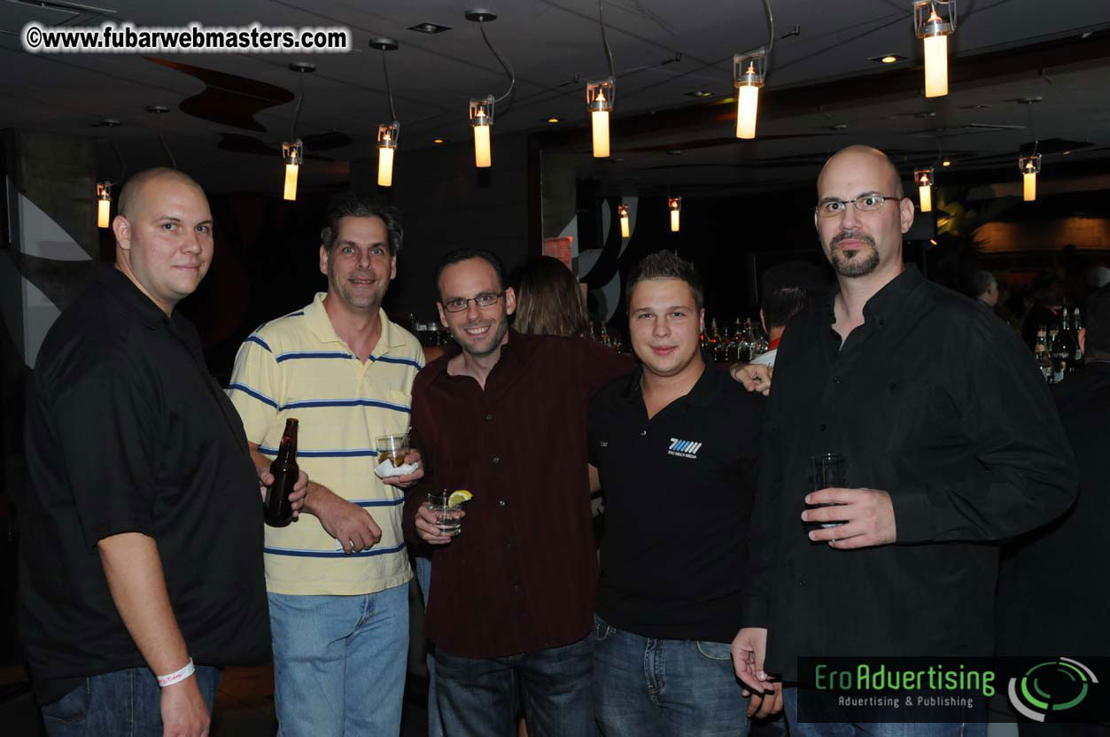 Qwebec Warm Up Gathering @ Newtown