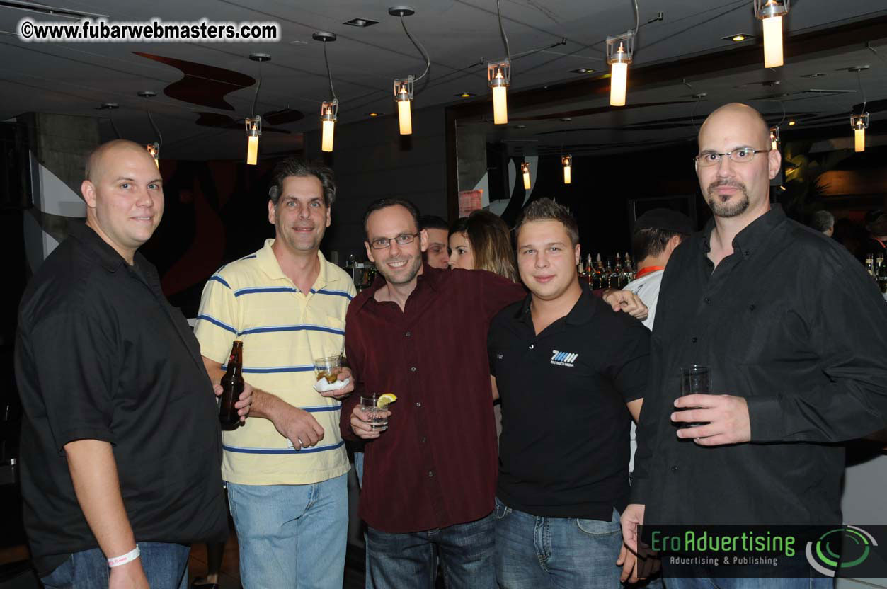 Qwebec Warm Up Gathering @ Newtown