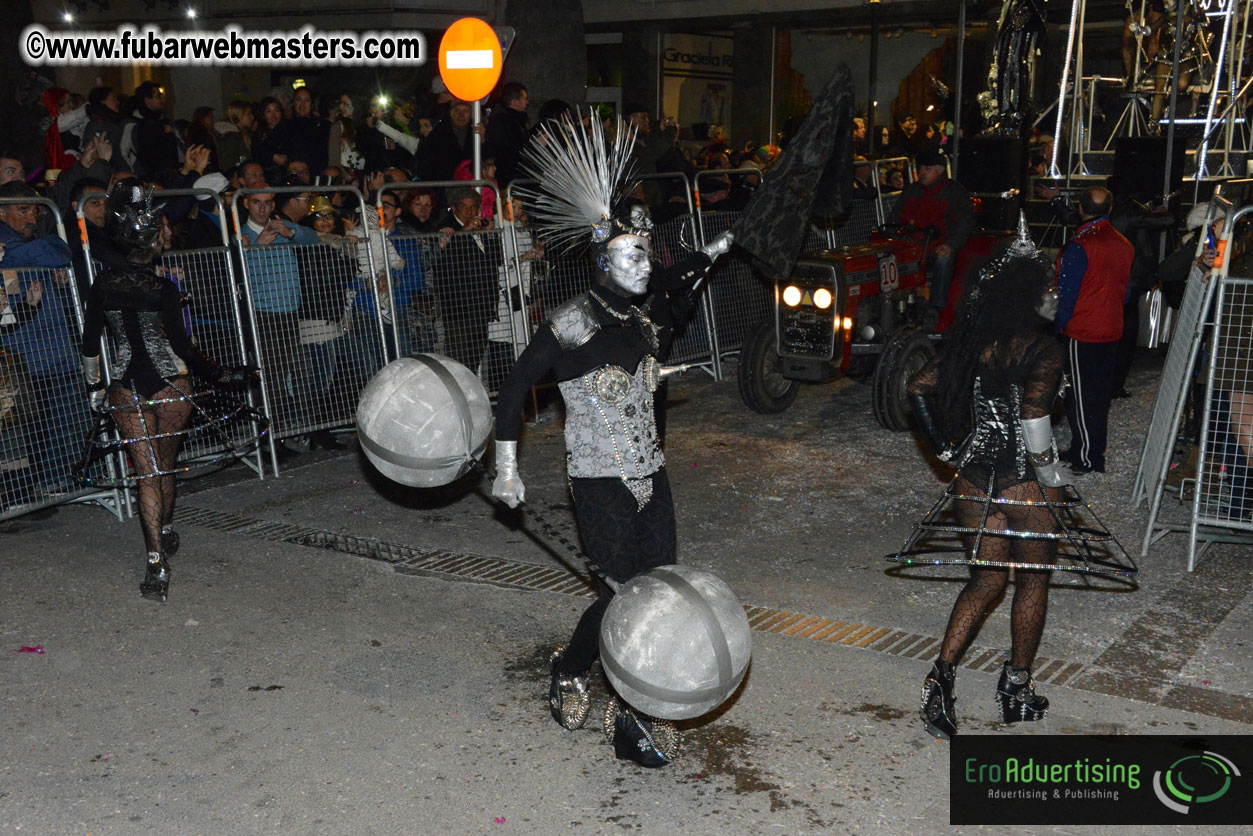 Pre-Show Carnival Parade at TES Sitges