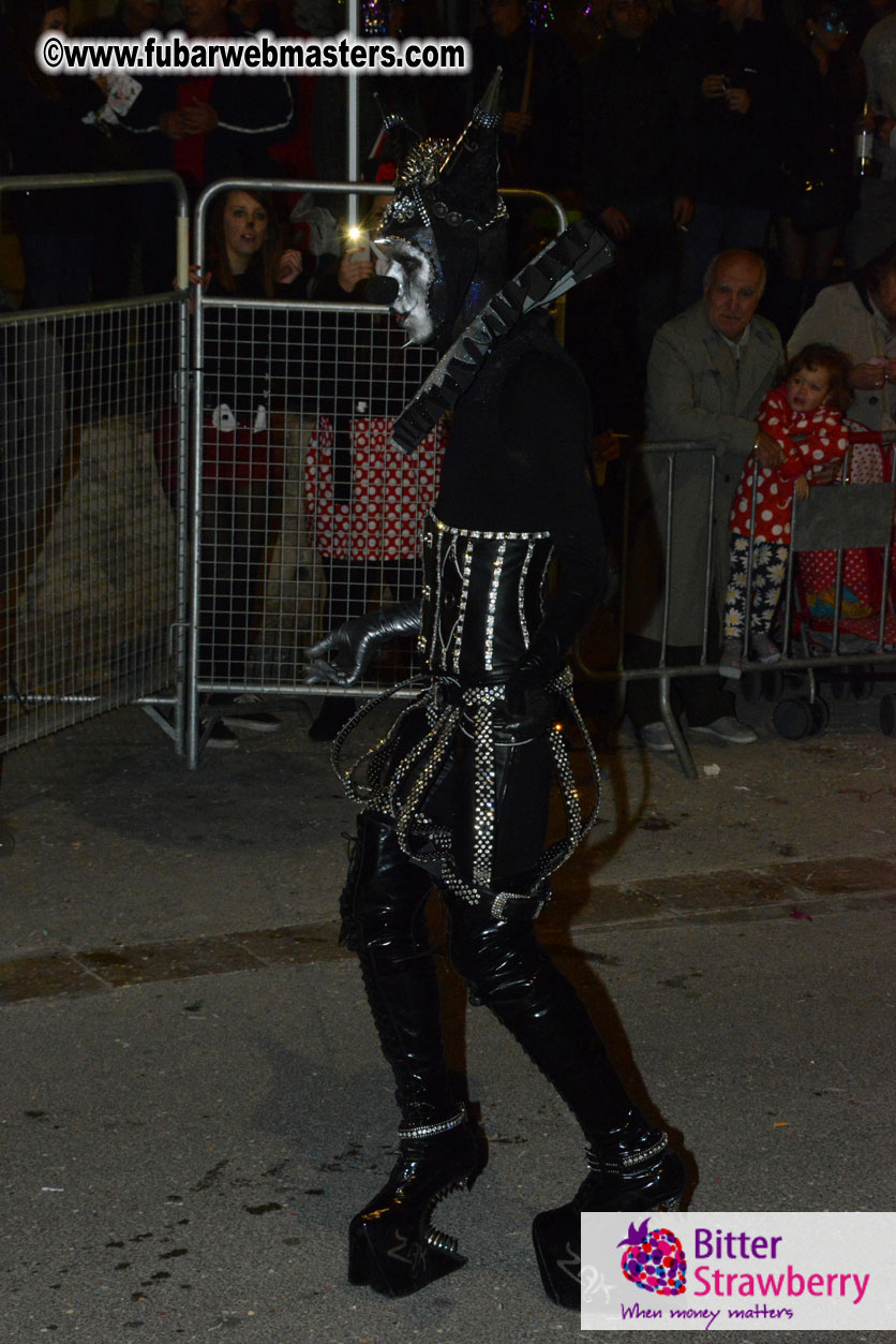 Pre-Show Carnival Parade at TES Sitges