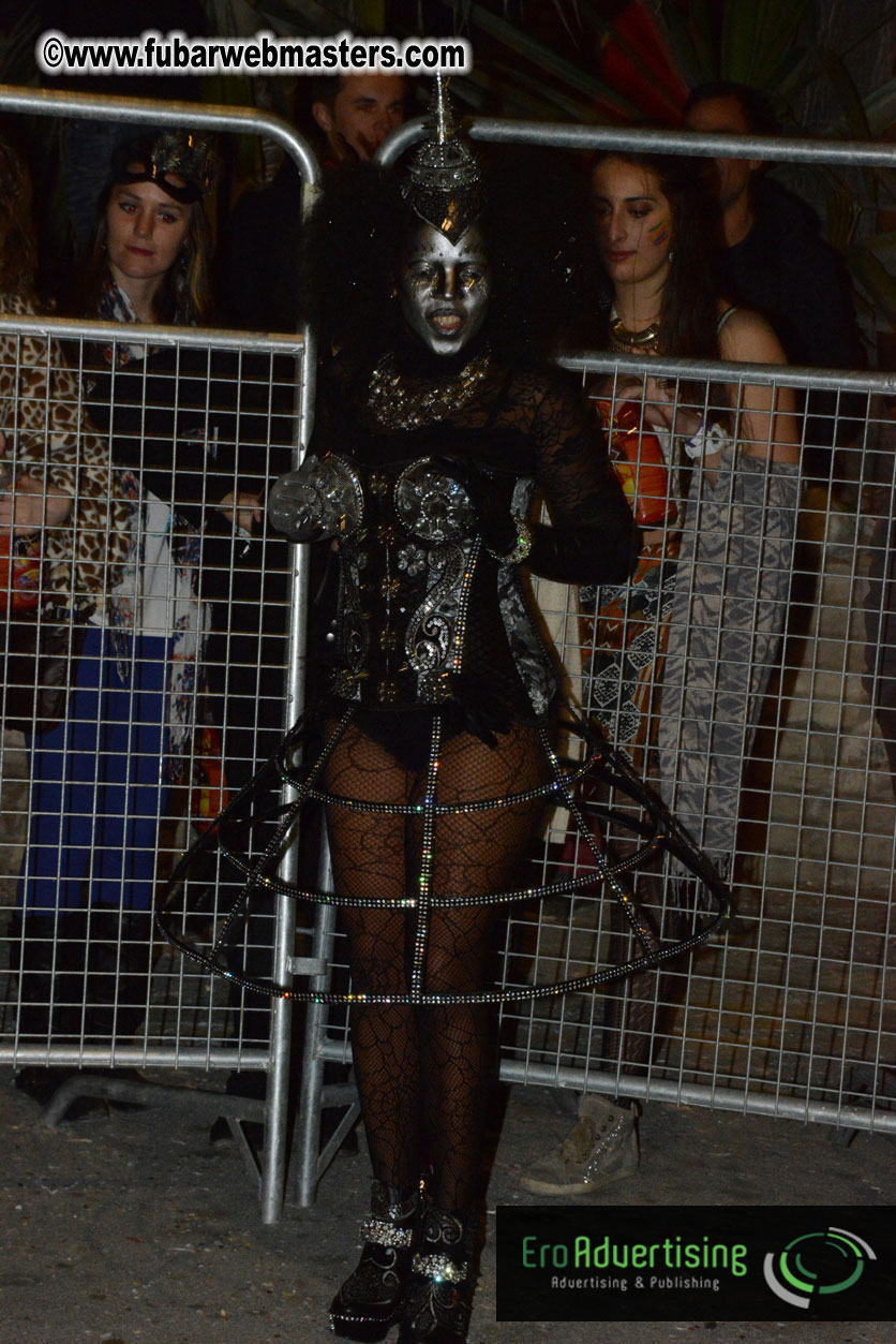 Pre-Show Carnival Parade at TES Sitges