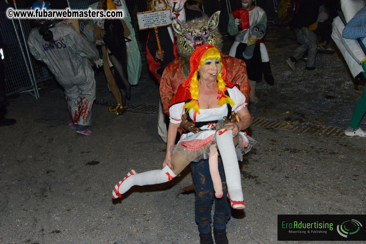 Pre-Show Carnival Parade at TES Sitges