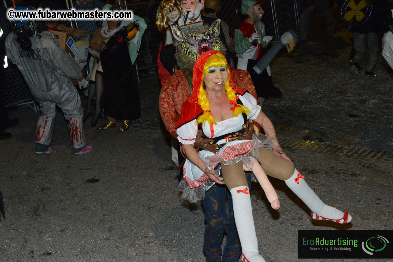 Pre-Show Carnival Parade at TES Sitges