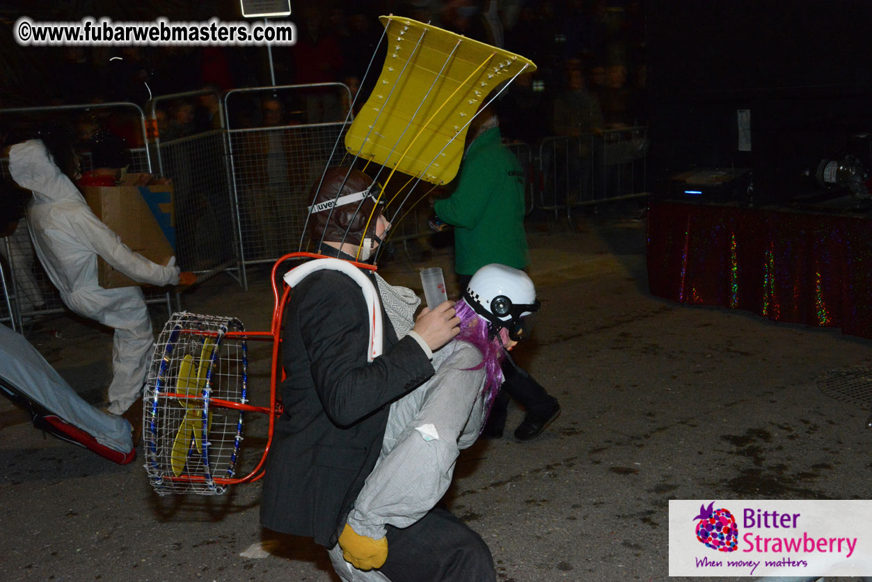 Pre-Show Carnival Parade at TES Sitges