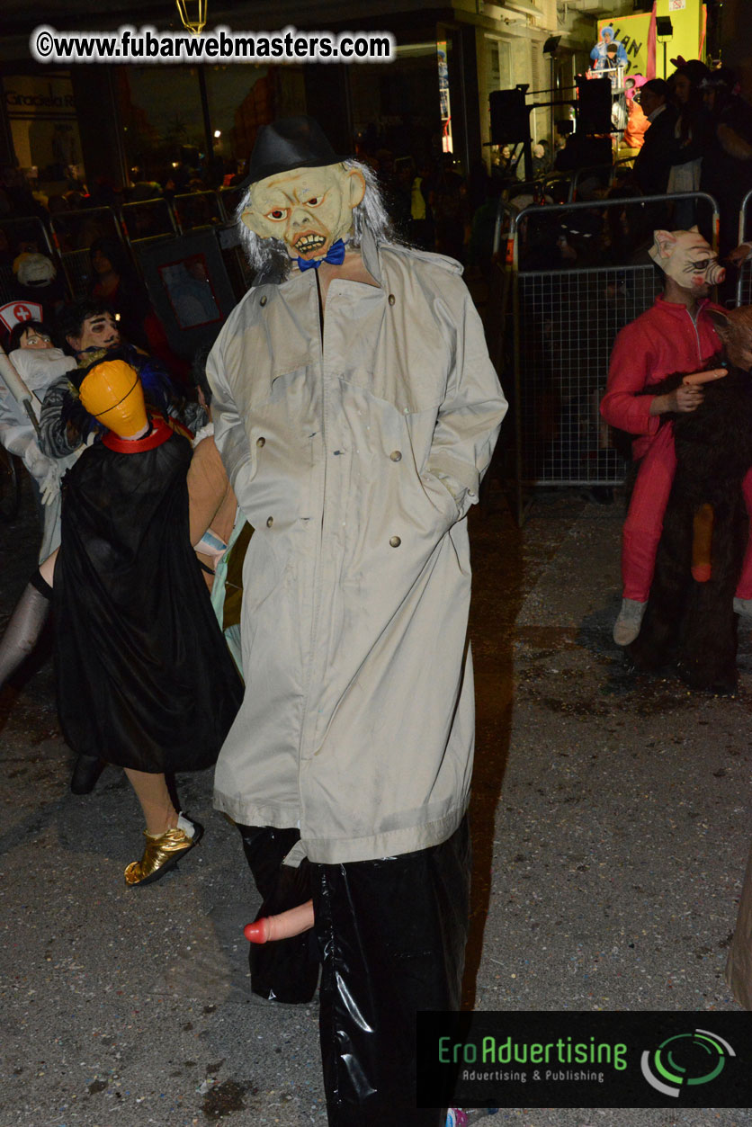 Pre-Show Carnival Parade at TES Sitges