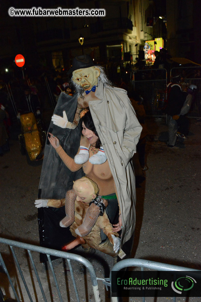 Pre-Show Carnival Parade at TES Sitges