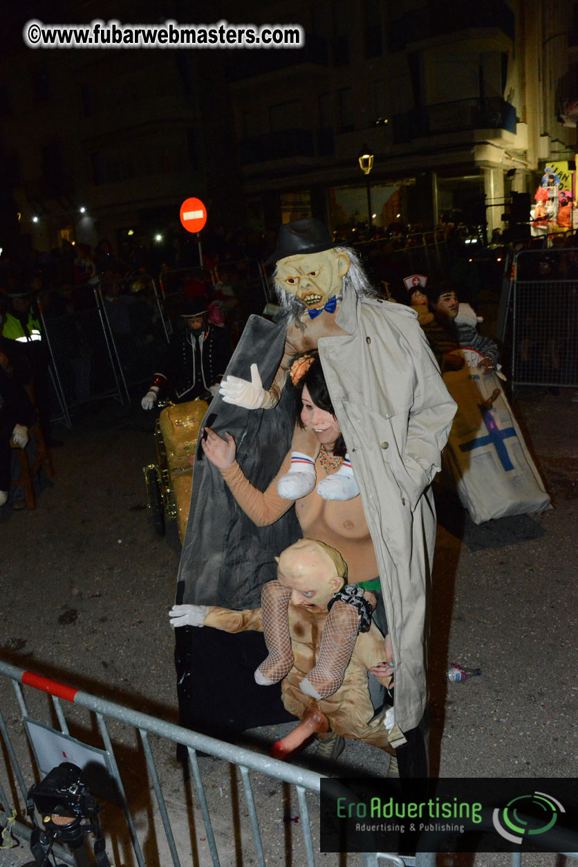 Pre-Show Carnival Parade at TES Sitges