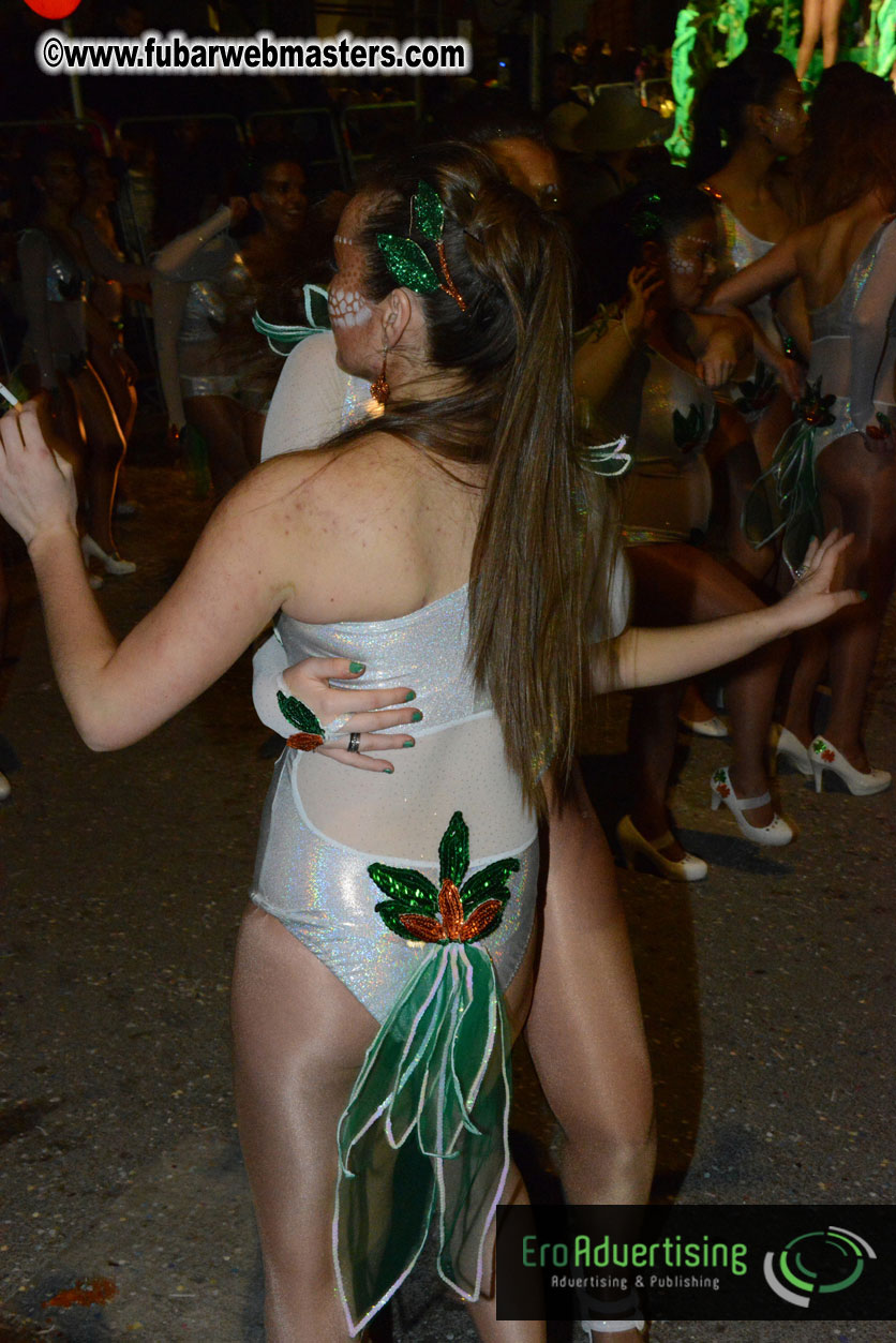 Pre-Show Carnival Parade at TES Sitges